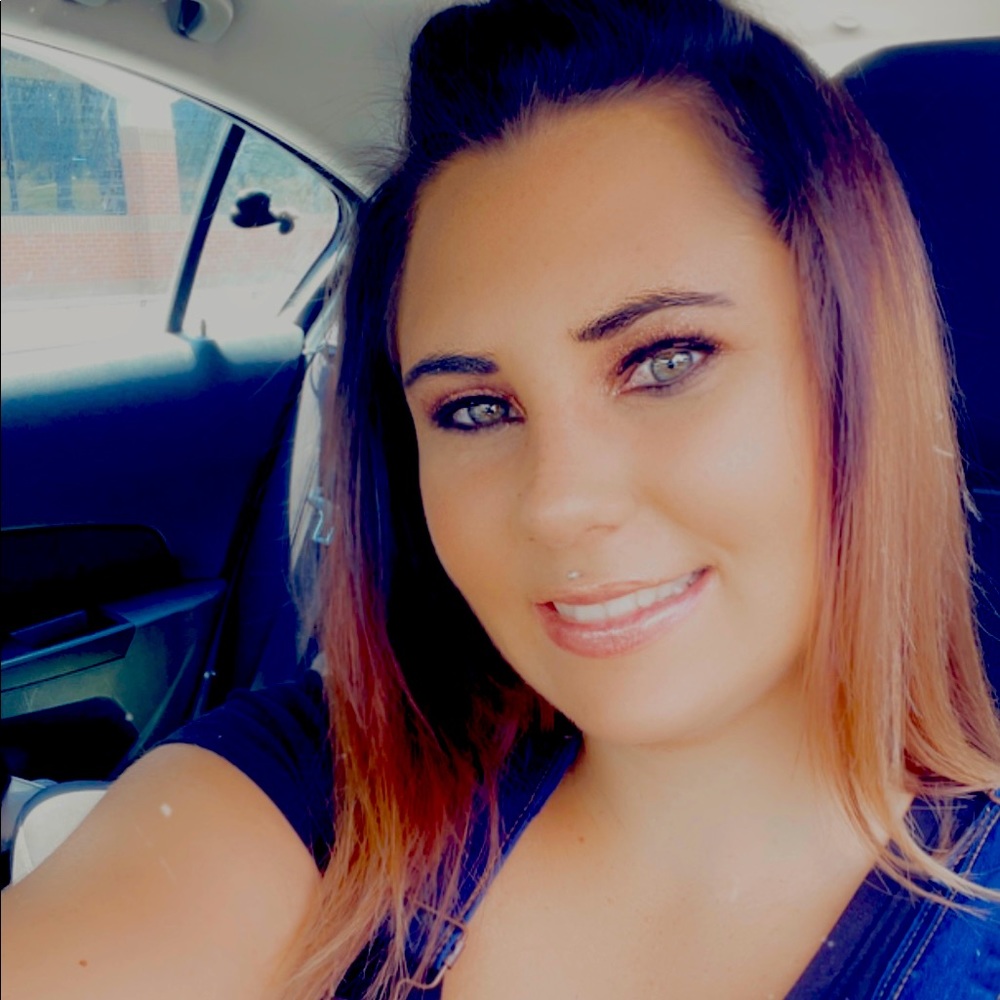 Meet your Posher, Michelle